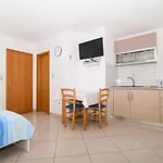 Adria Apartment *
