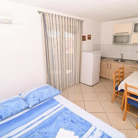Adria Trogir