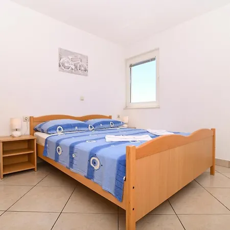 Adria Trogir